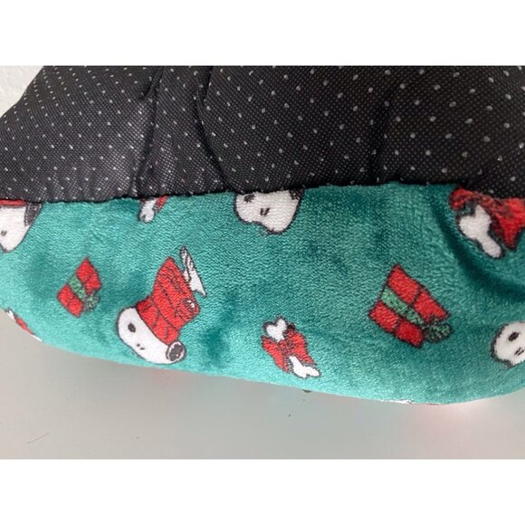 Peanuts Snoopy Small Dog Cat Pet Cozy Cuddler Bed Christmas Holiday Green NEW - Picture 14 of 15